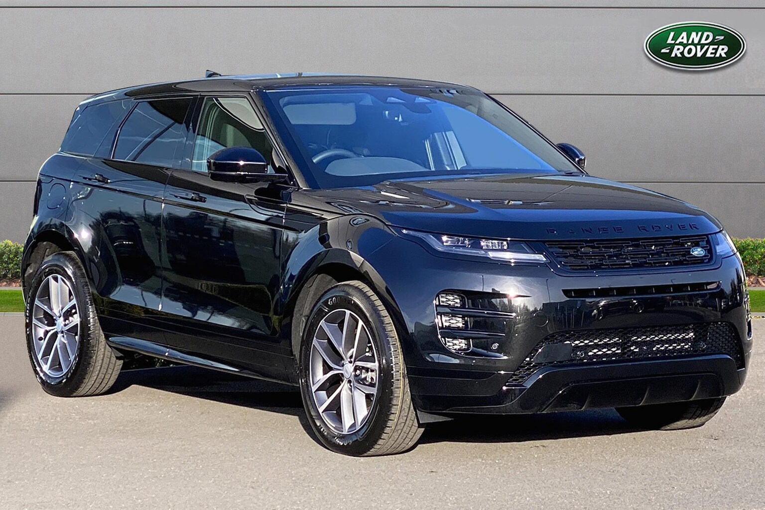 Main listing image - Land Rover Range Rover Evoque