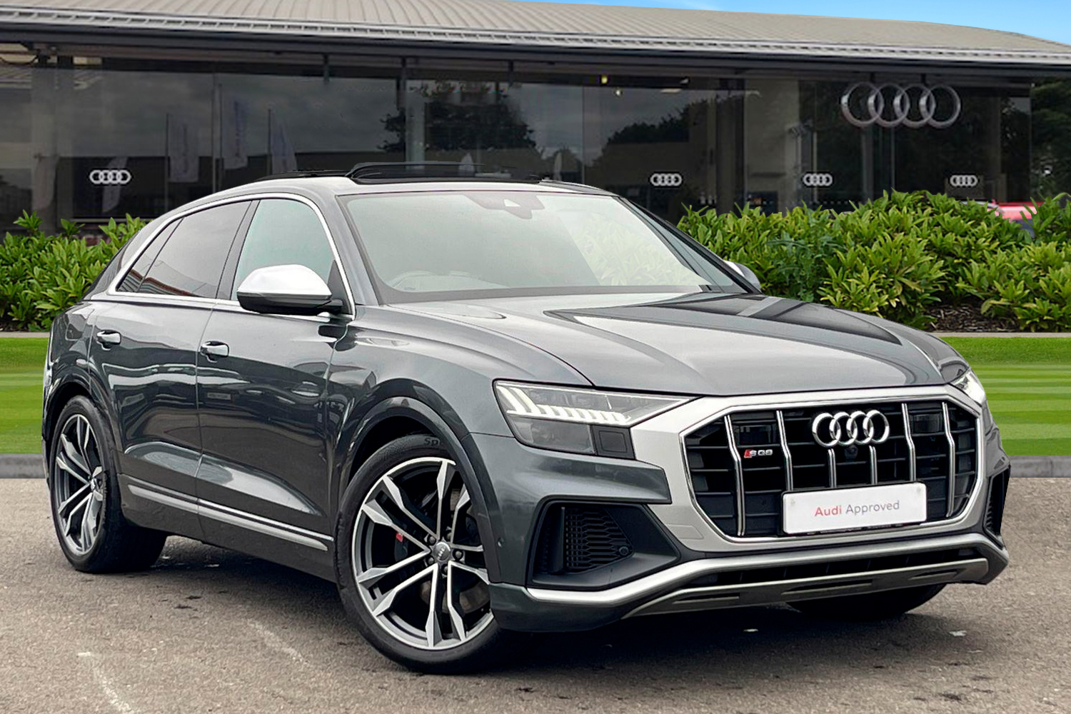 Main listing image - Audi Q8