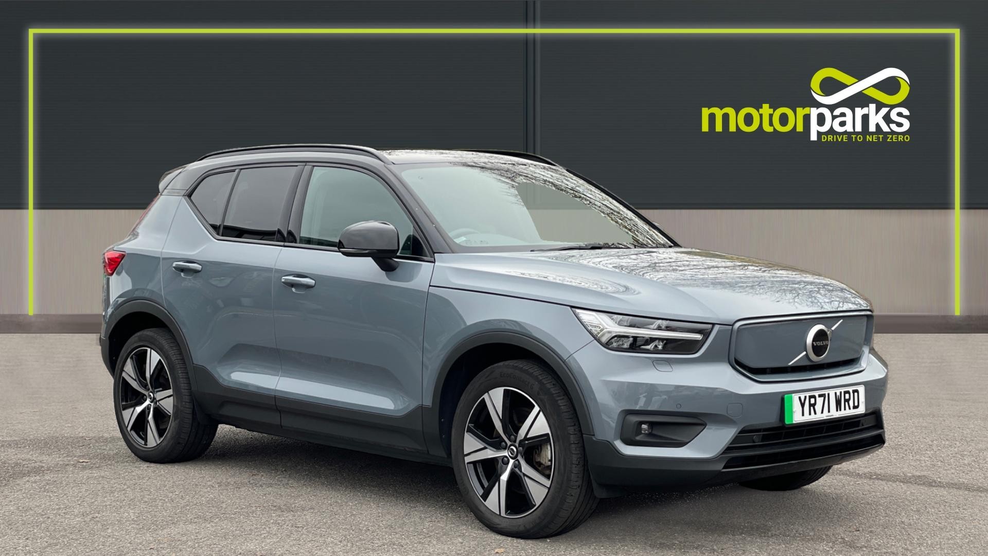 Main listing image - Volvo XC40 Recharge