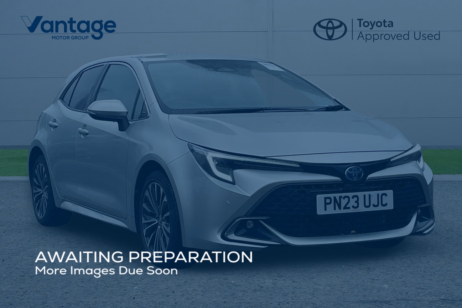 Main listing image - Toyota Corolla