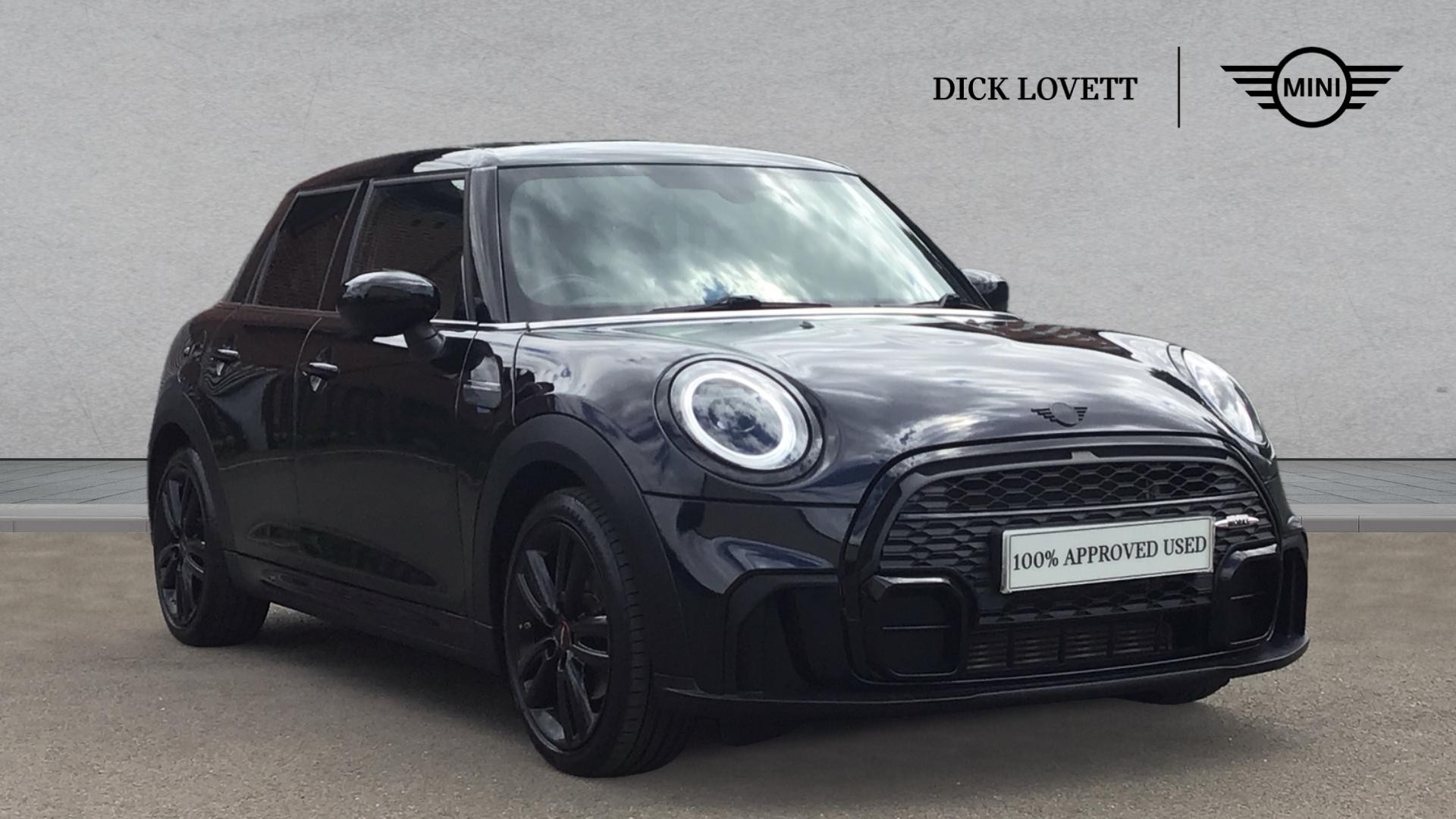 Main listing image - MINI Hatchback 5dr