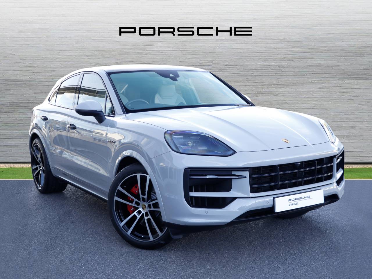 Main listing image - Porsche Cayenne