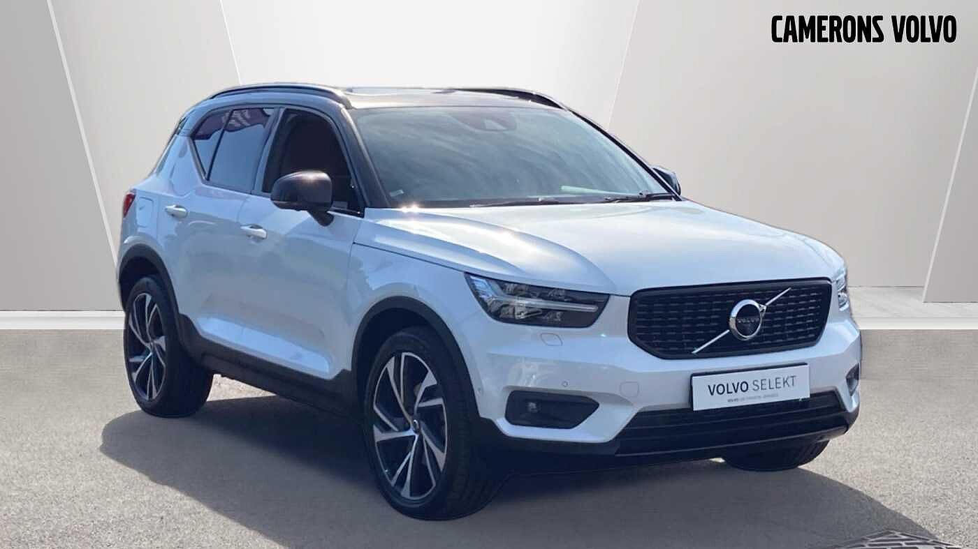 Main listing image - Volvo XC40