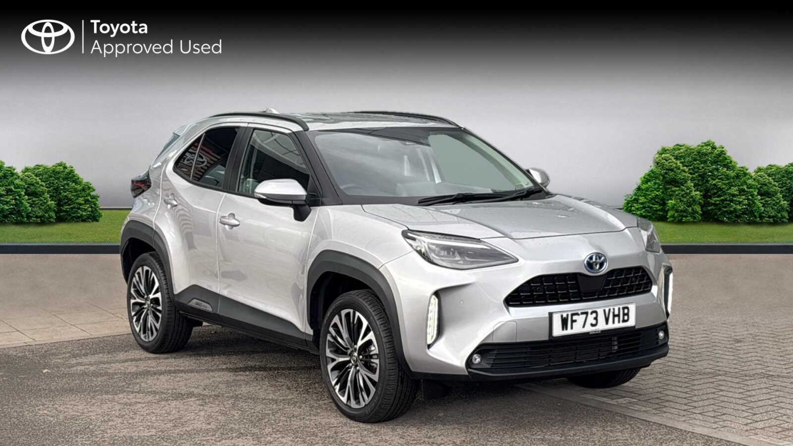 Main listing image - Toyota Yaris Cross