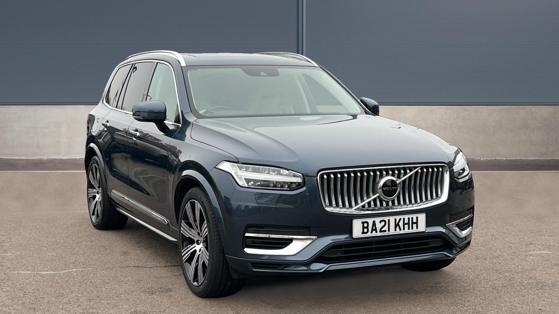 Main listing image - Volvo XC90