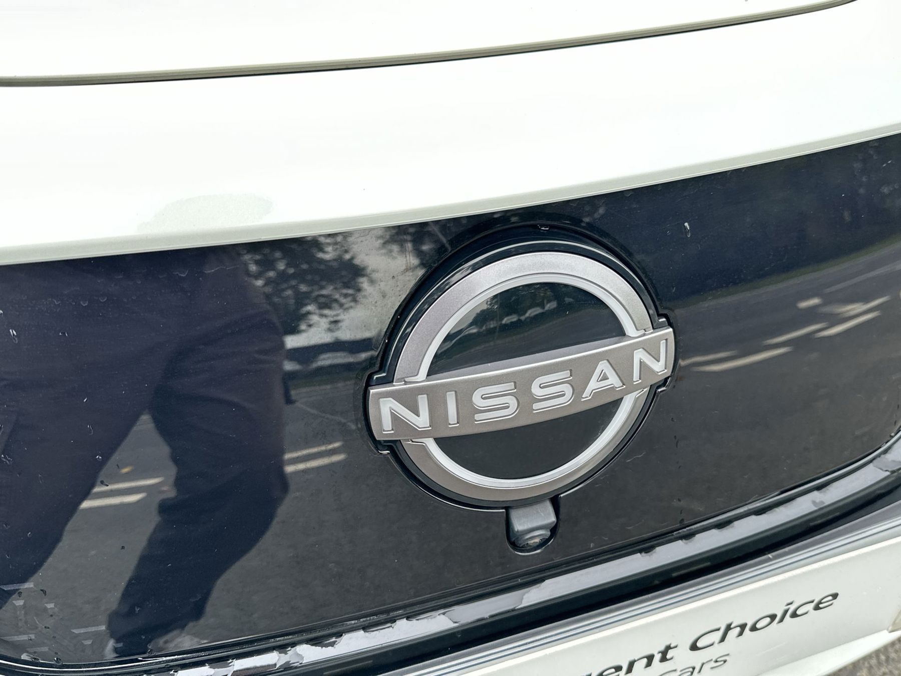 Main listing image - Nissan Leaf