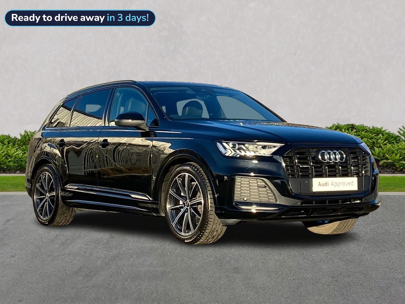 Main listing image - Audi Q7