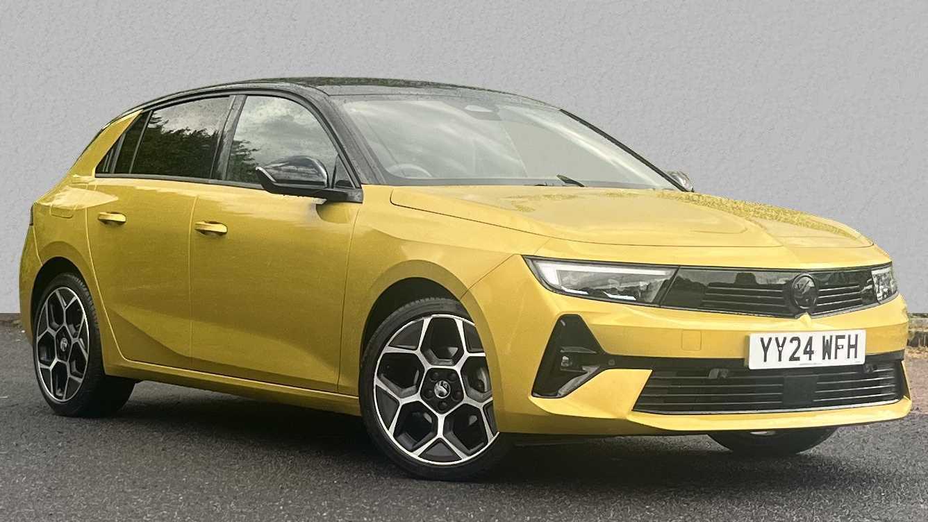 Main listing image - Vauxhall Astra