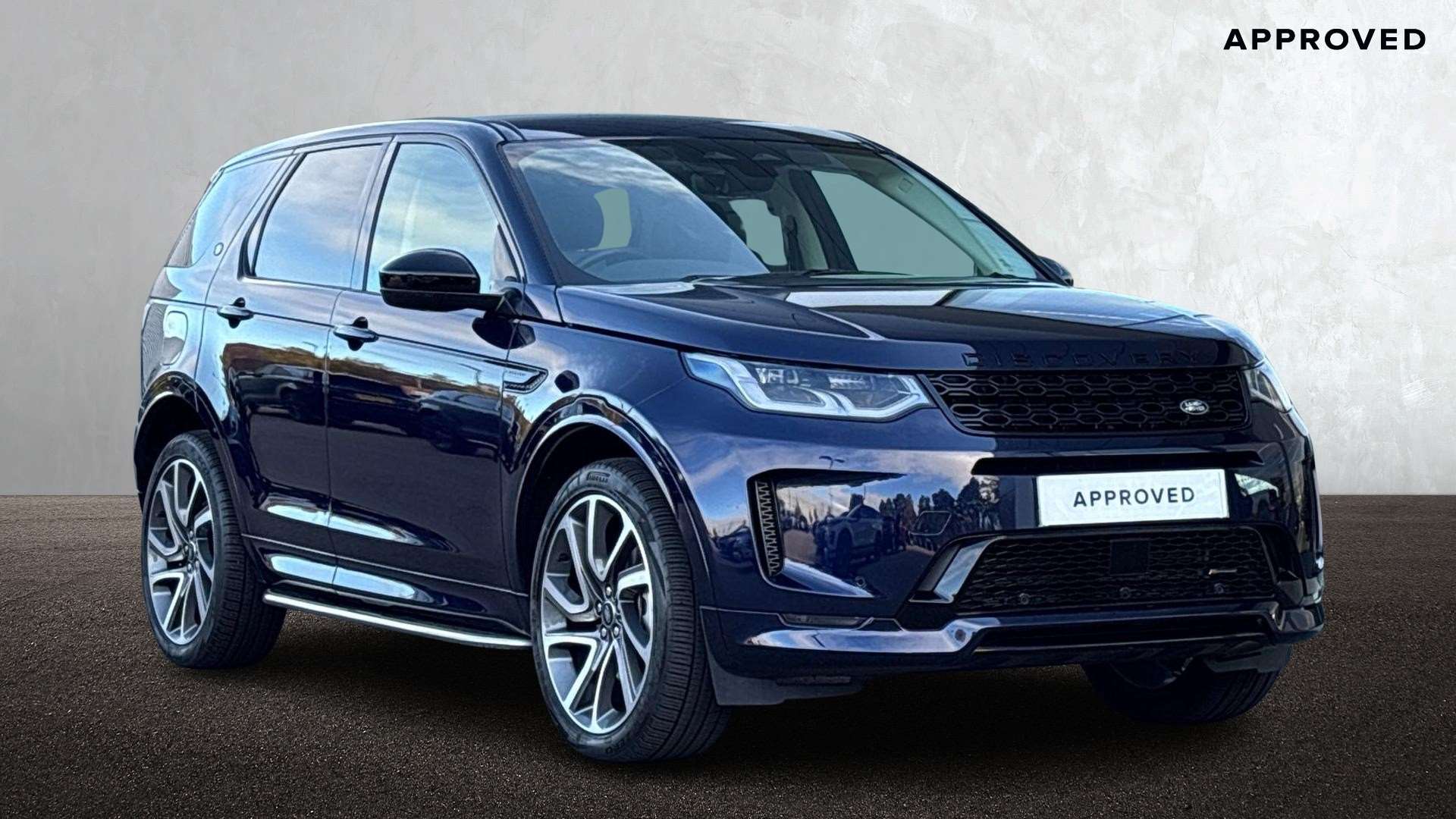 Main listing image - Land Rover Discovery Sport