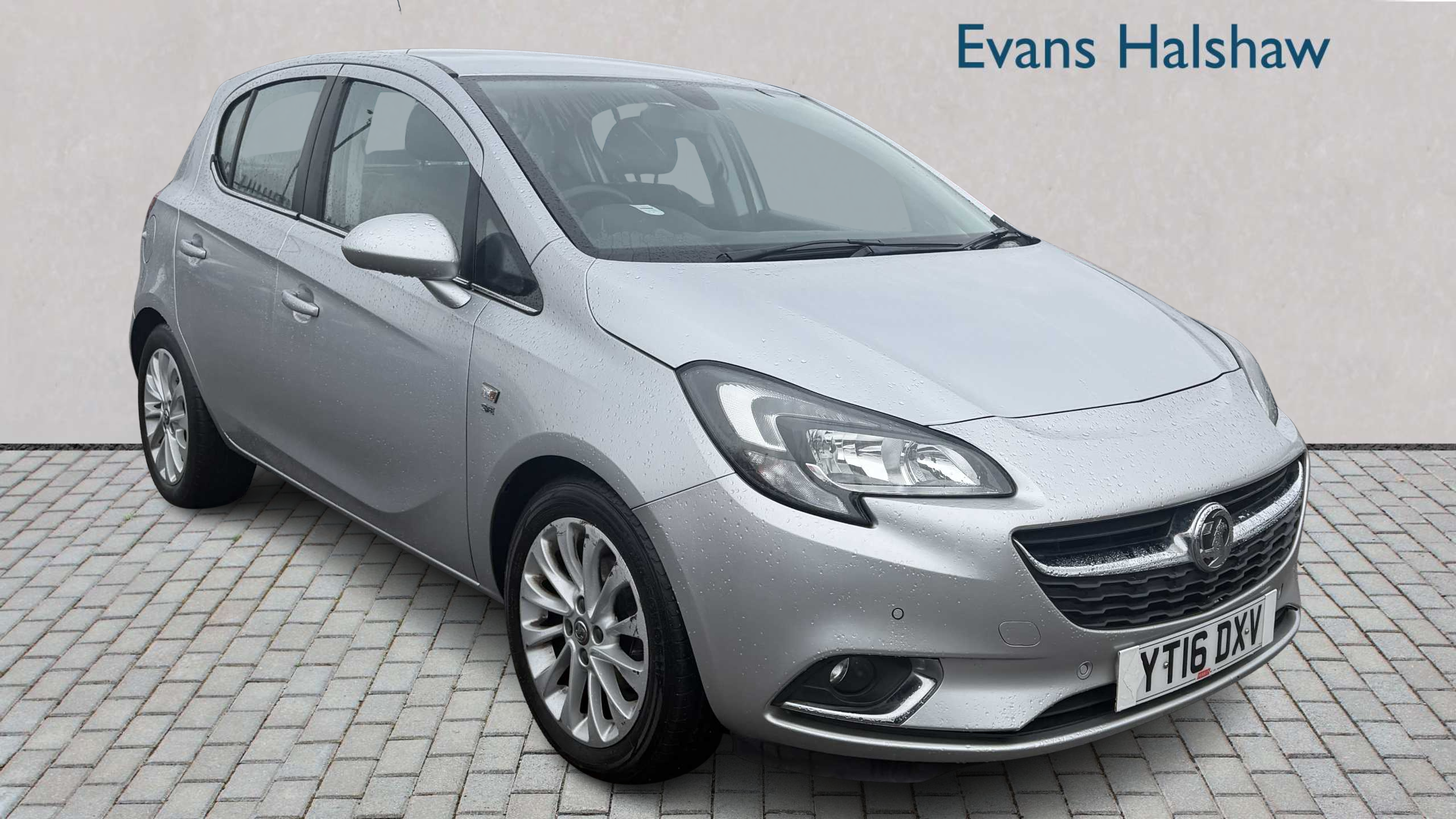 Main listing image - Vauxhall Corsa