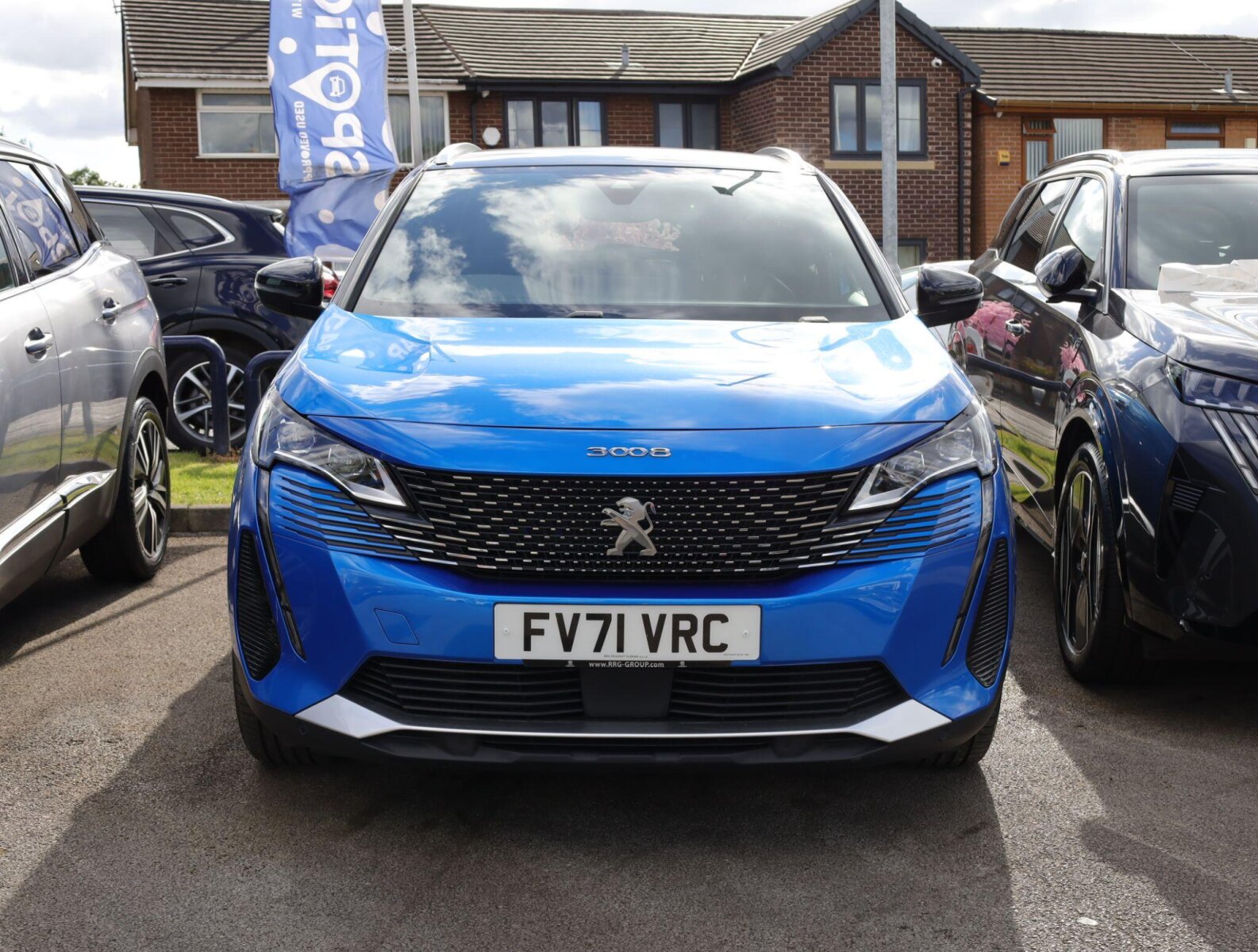 Main listing image - Peugeot 3008