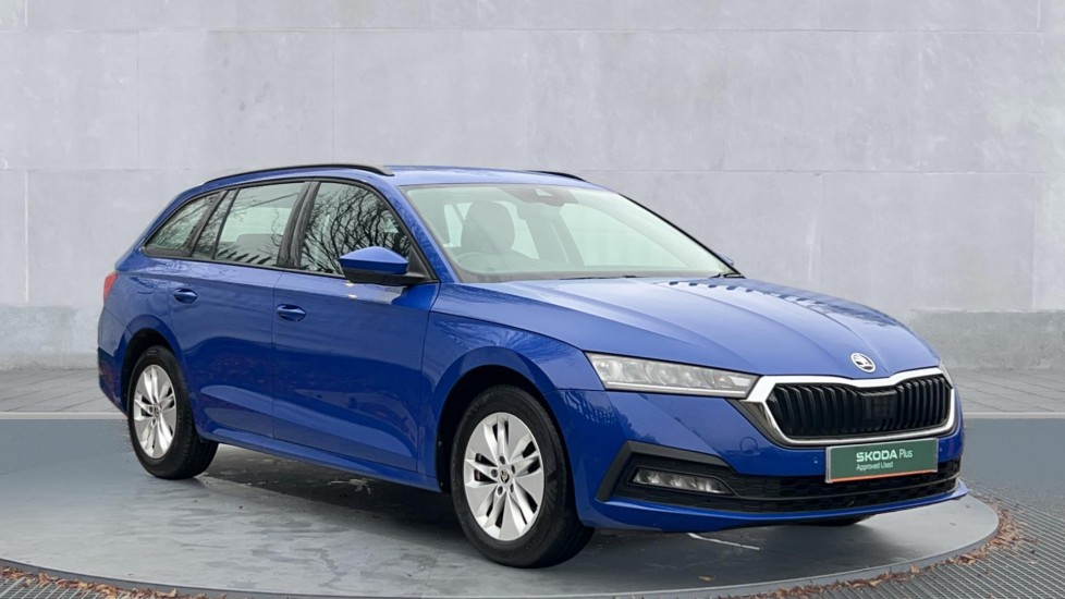 Main listing image - Skoda Octavia Estate