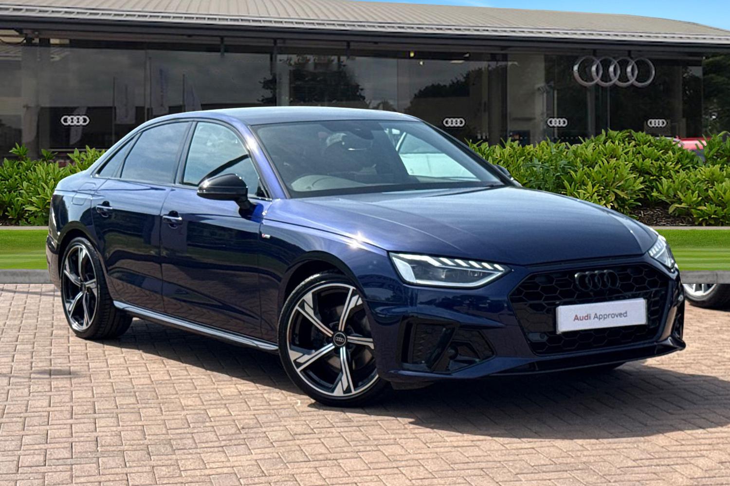 Main listing image - Audi A4