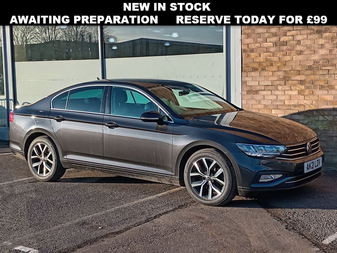 Main listing image - Volkswagen Passat