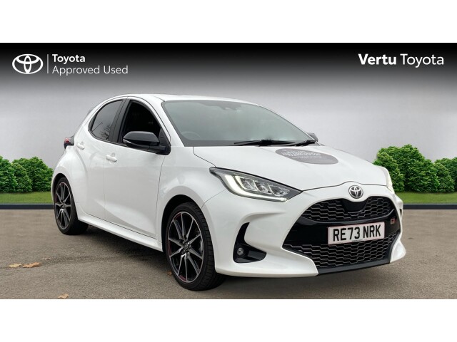 Main listing image - Toyota Yaris