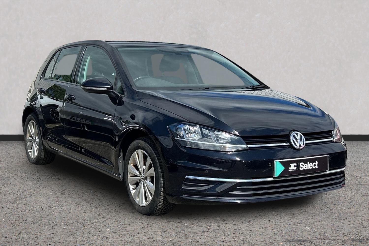 Main listing image - Volkswagen Golf