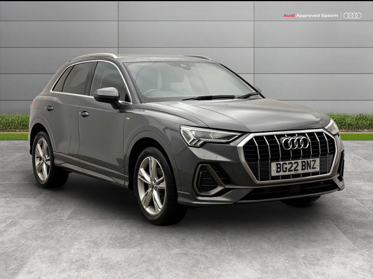 Main listing image - Audi Q3