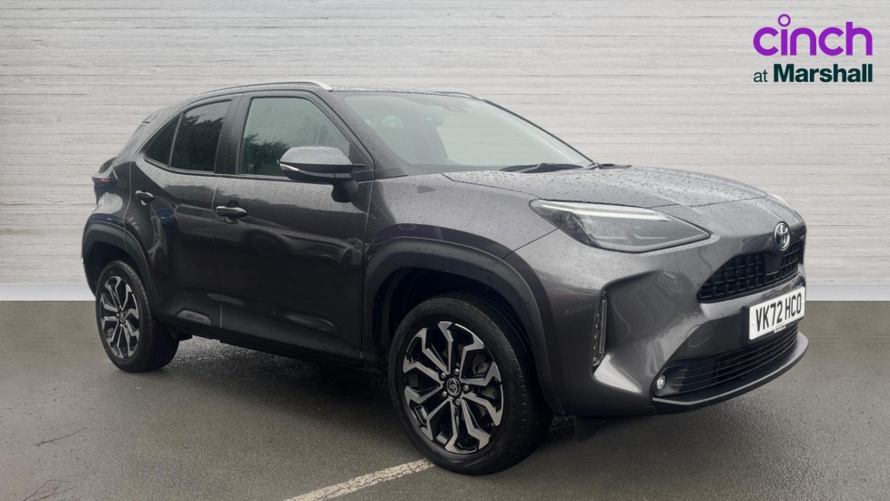 Main listing image - Toyota Yaris Cross