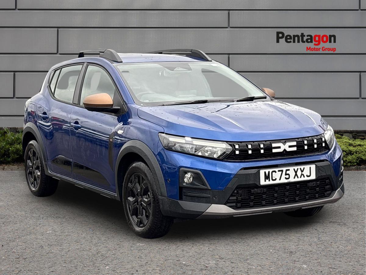 Main listing image - Dacia Sandero Stepway