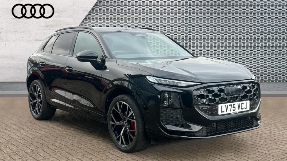 Main listing image - Audi Q3