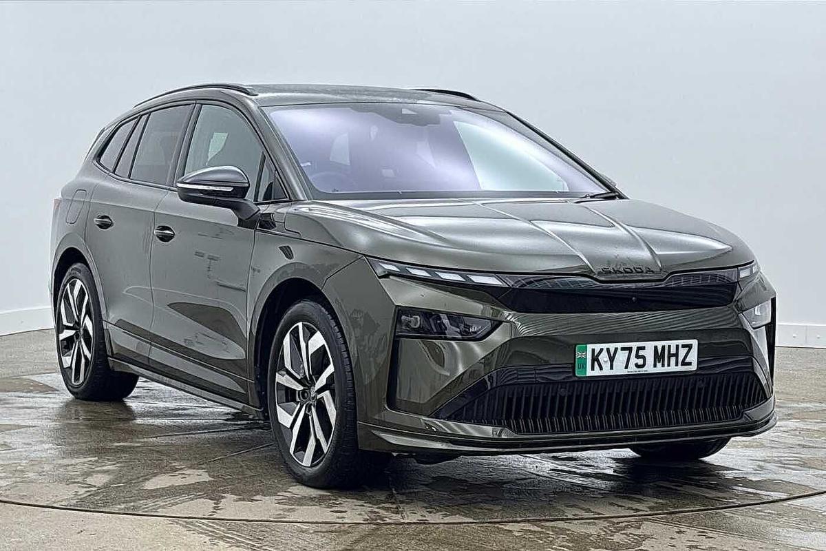 Main listing image - Skoda Enyaq