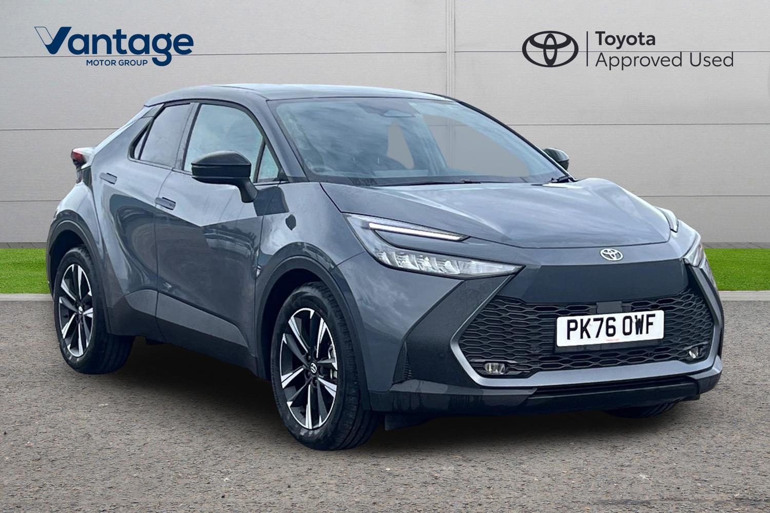 Main listing image - Toyota C-HR