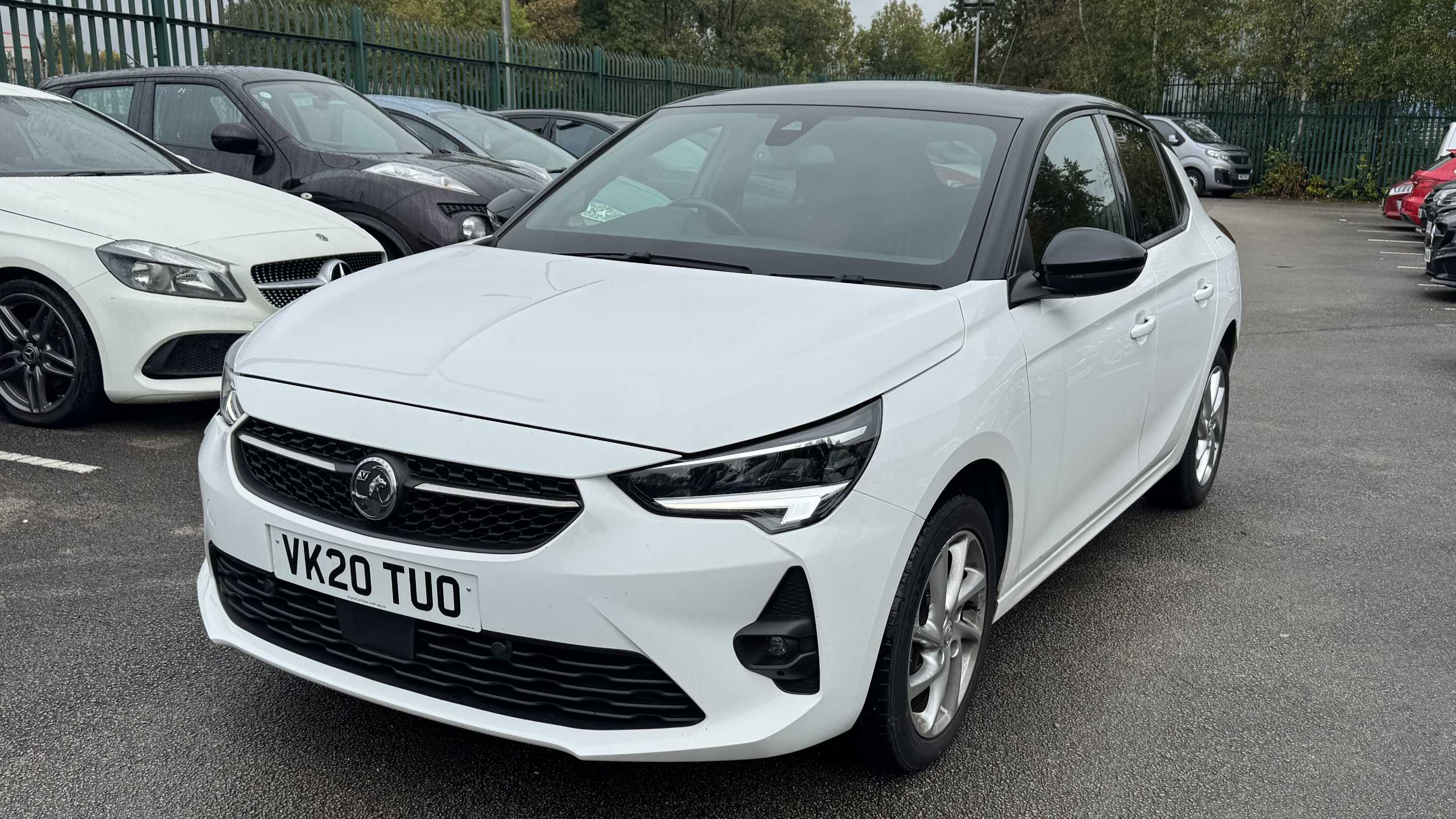 Main listing image - Vauxhall Corsa