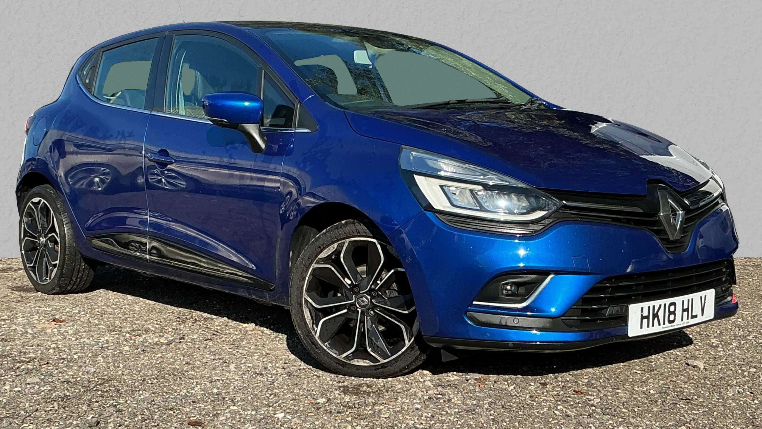 Main listing image - Renault Clio
