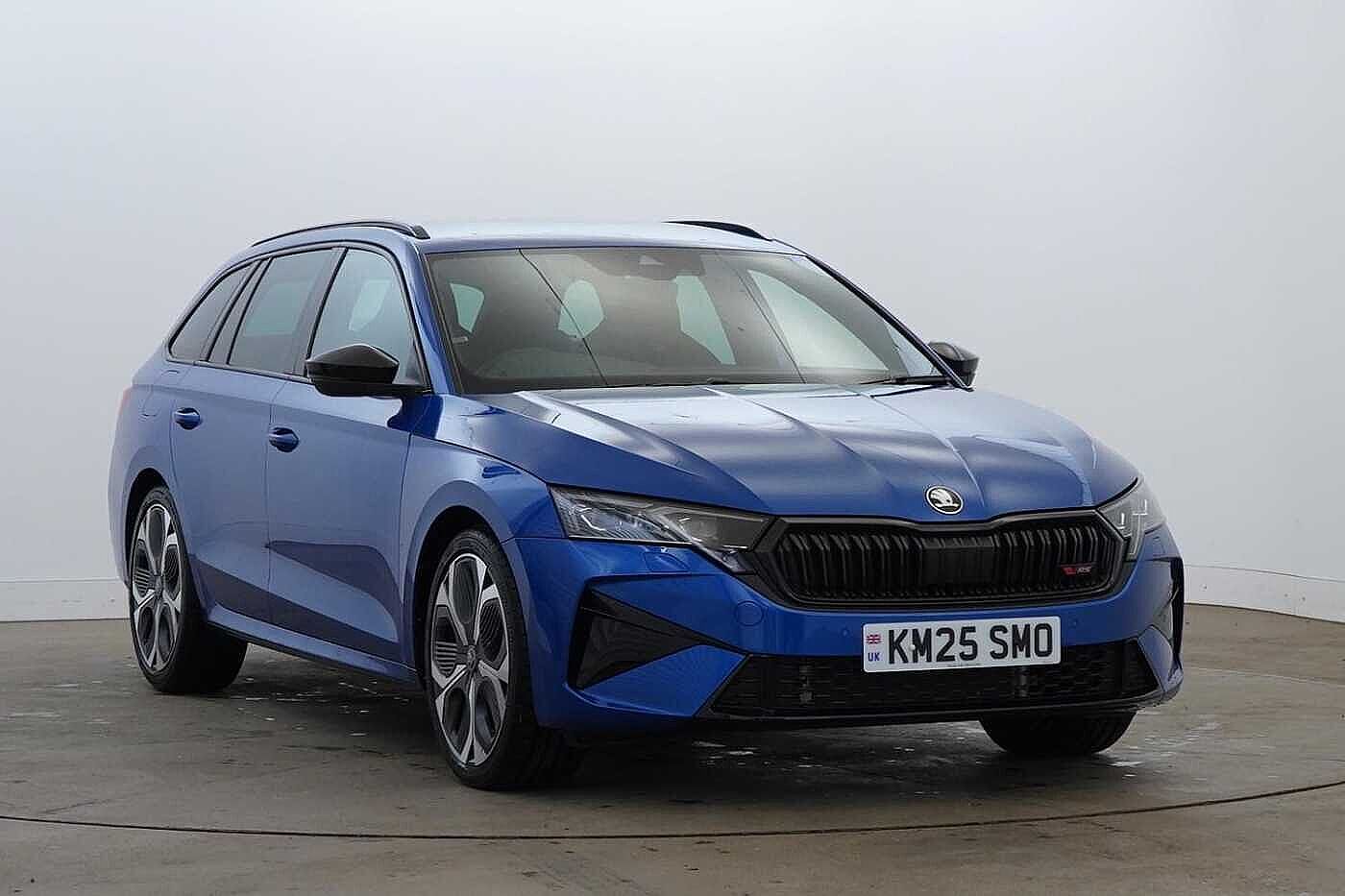 Main listing image - Skoda Octavia Estate