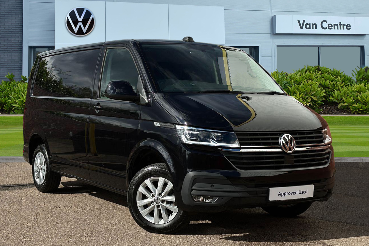 Main listing image - Volkswagen Transporter