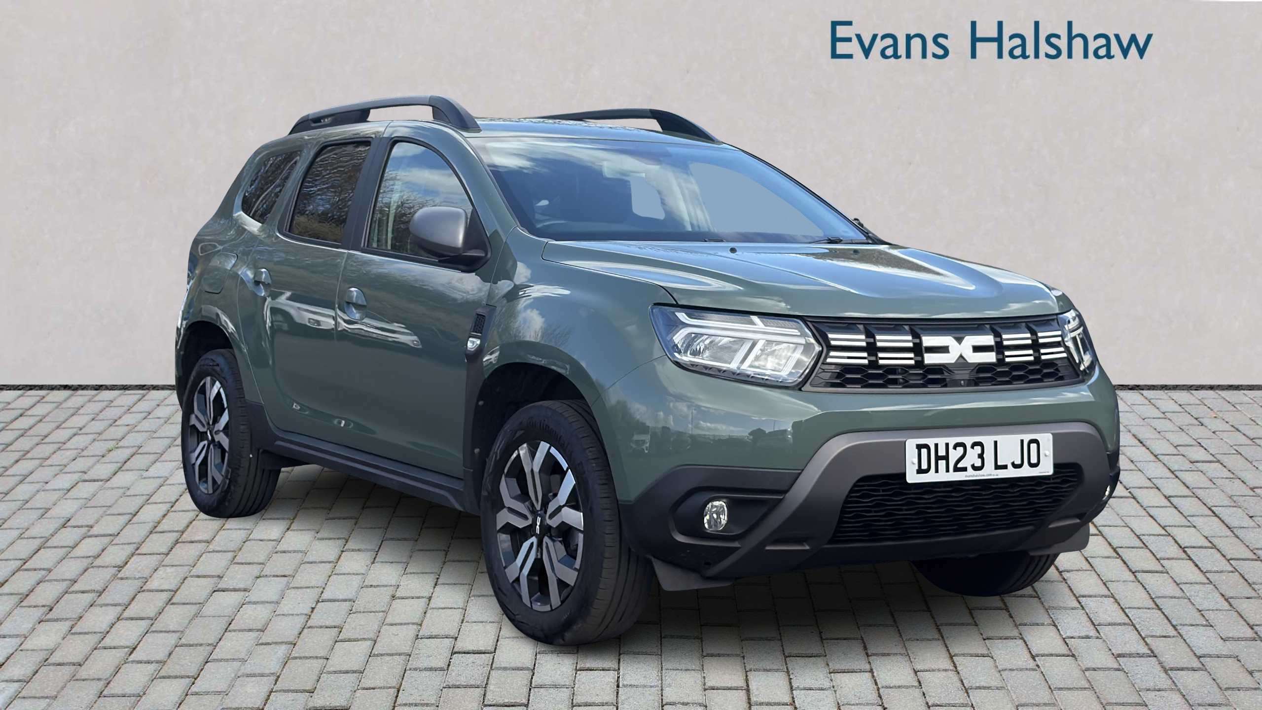 Main listing image - Dacia Journey