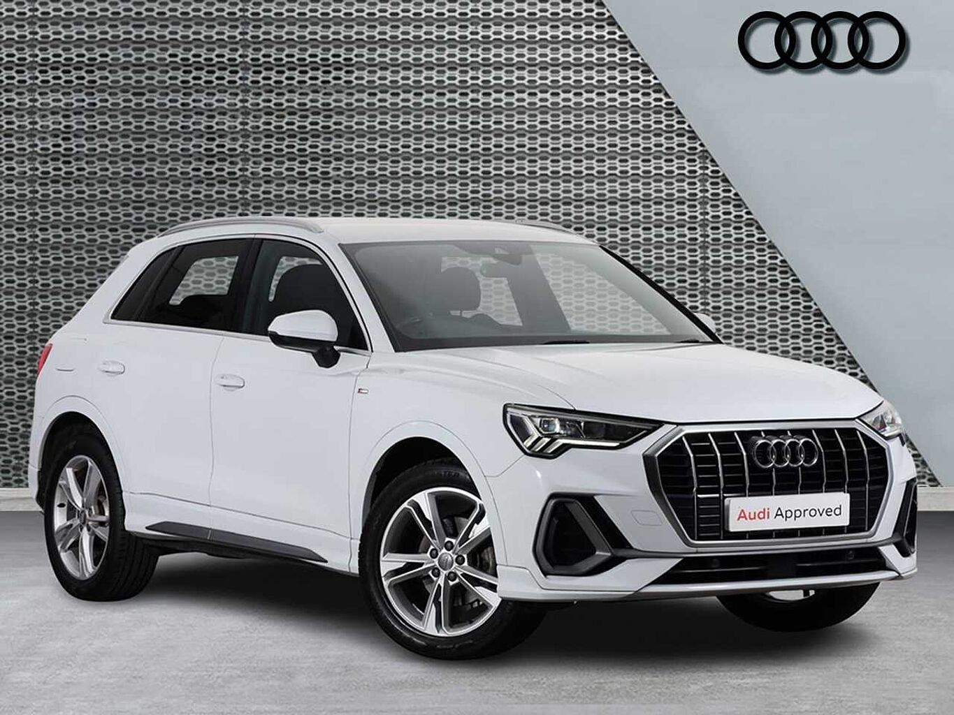 Main listing image - Audi Q3