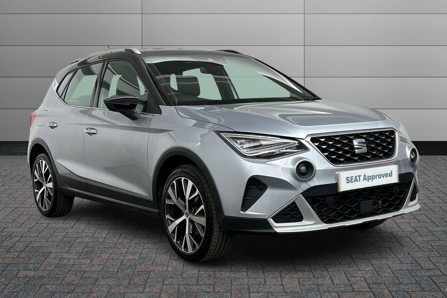 Main listing image - SEAT Arona
