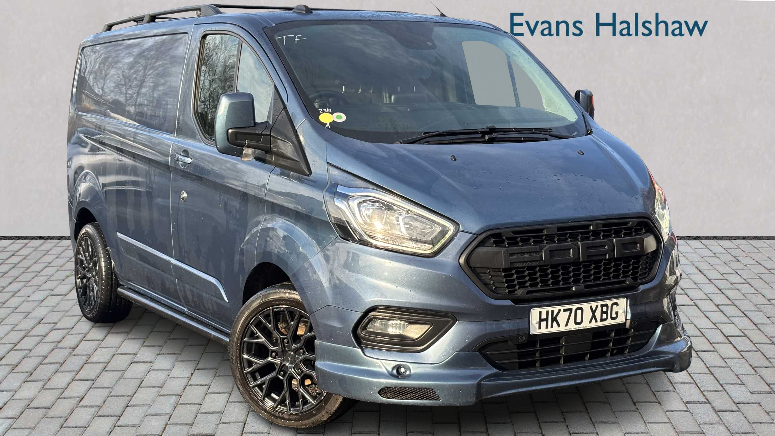 Main listing image - Ford Transit Custom