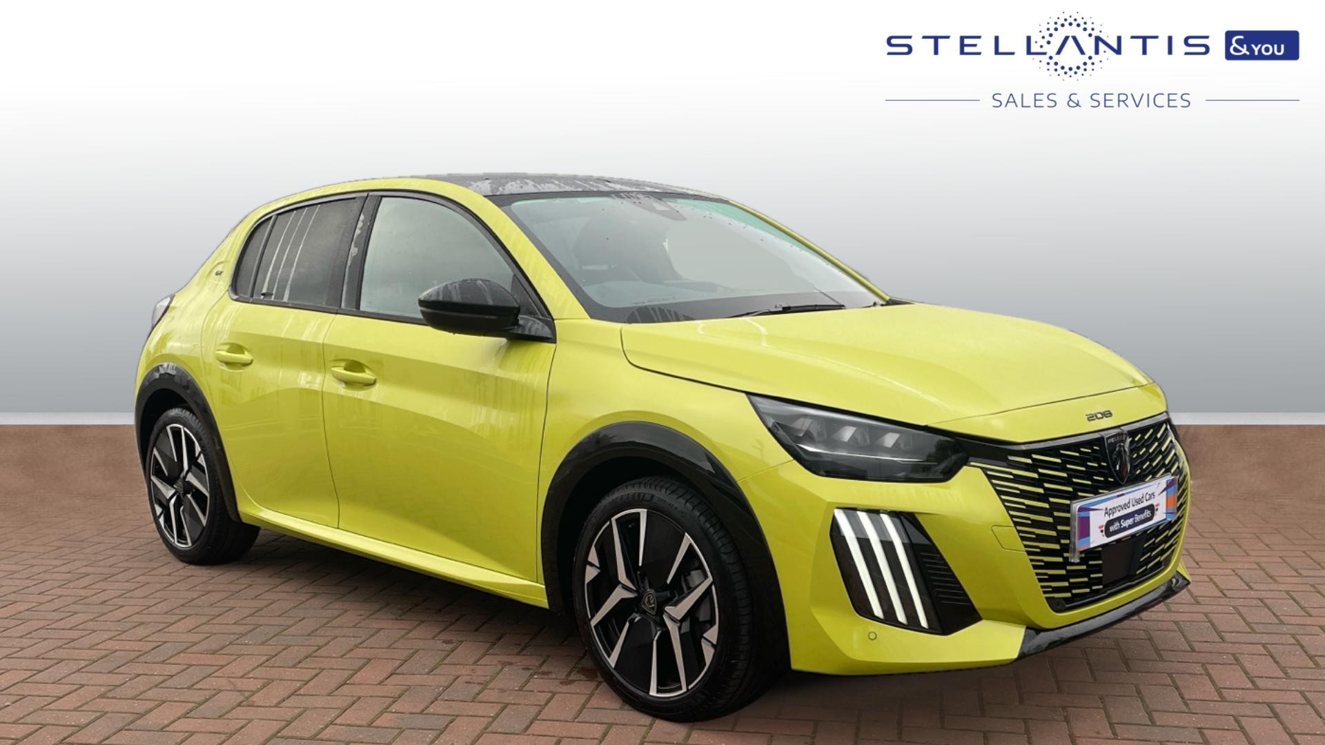 Main listing image - Peugeot 208