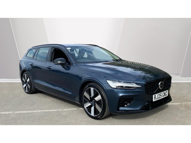 Main listing image - Volvo V60