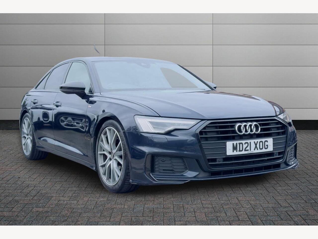 Main listing image - Audi A6