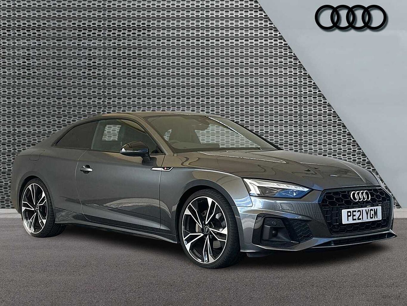 Main listing image - Audi A5