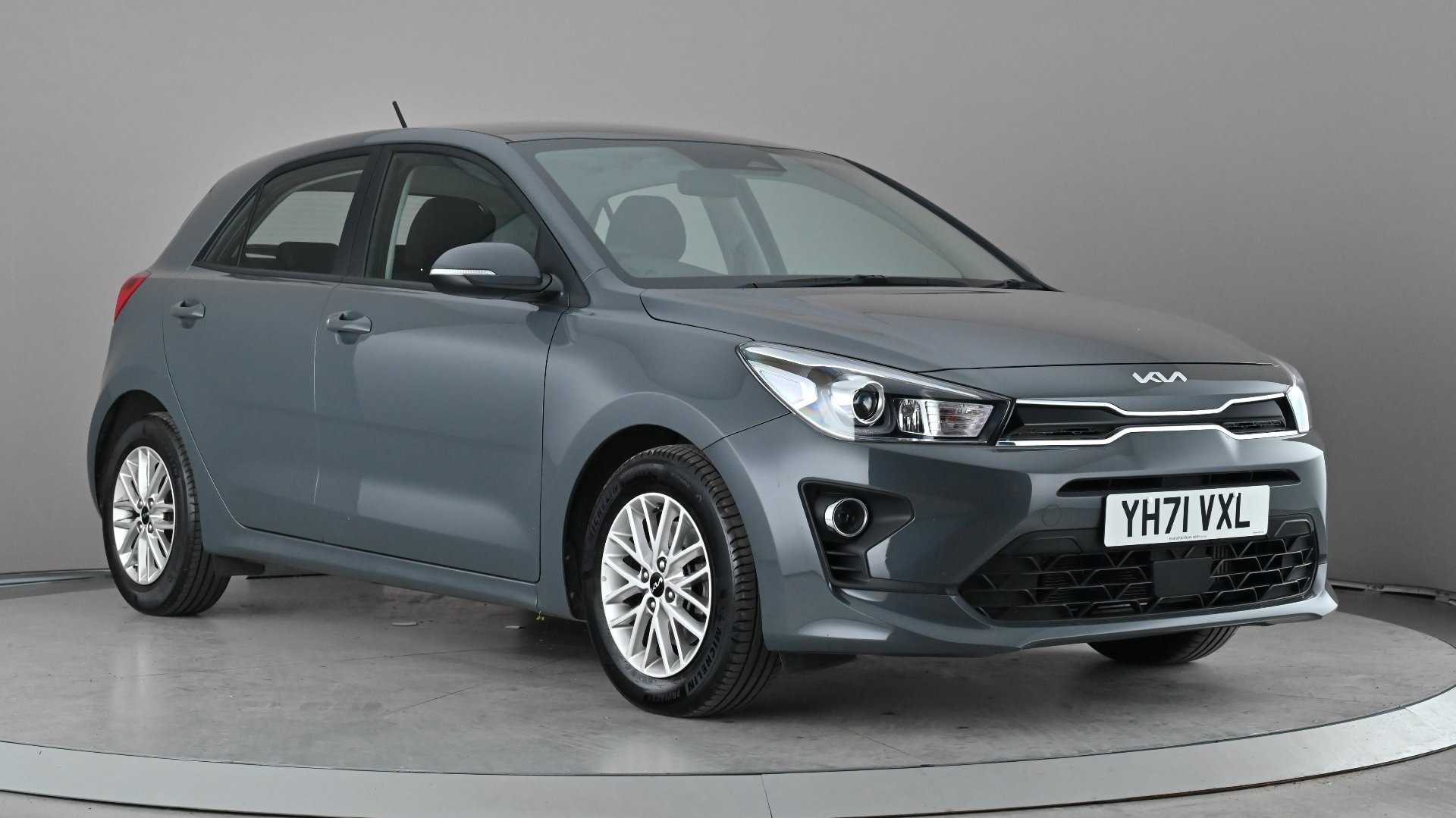 Main listing image - Kia Rio