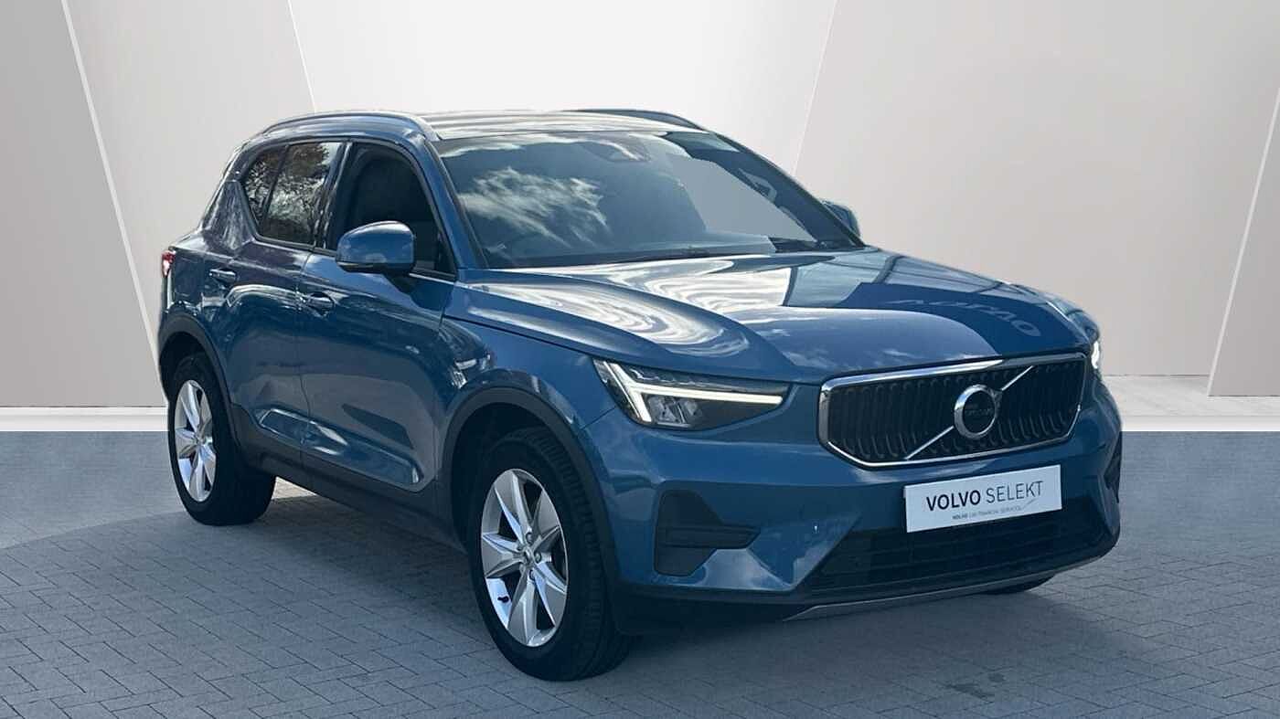 Main listing image - Volvo XC40