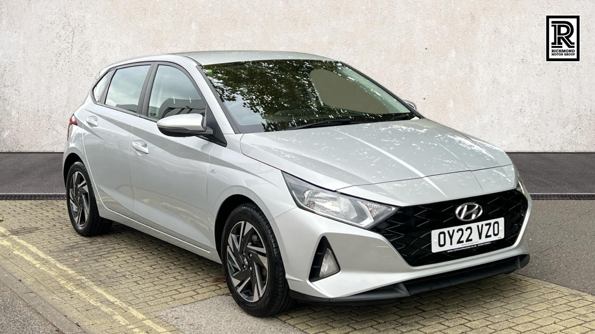 Main listing image - Hyundai i20