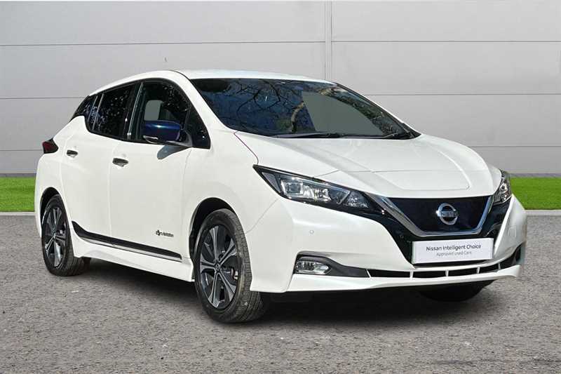 Main listing image - Nissan Leaf
