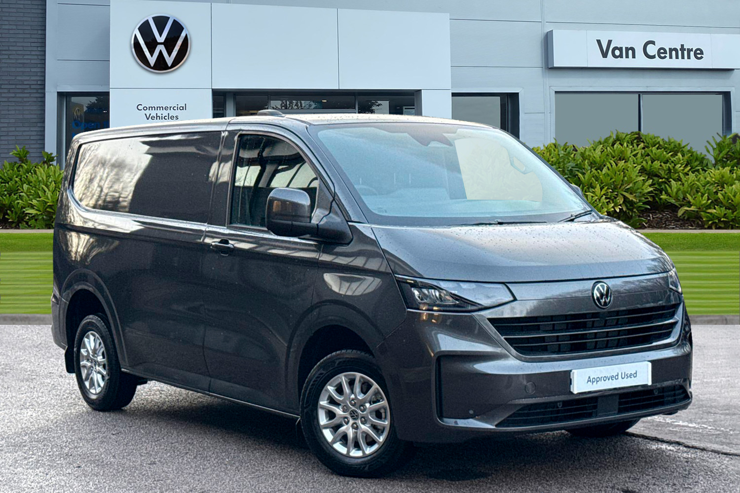 Main listing image - Volkswagen Transporter