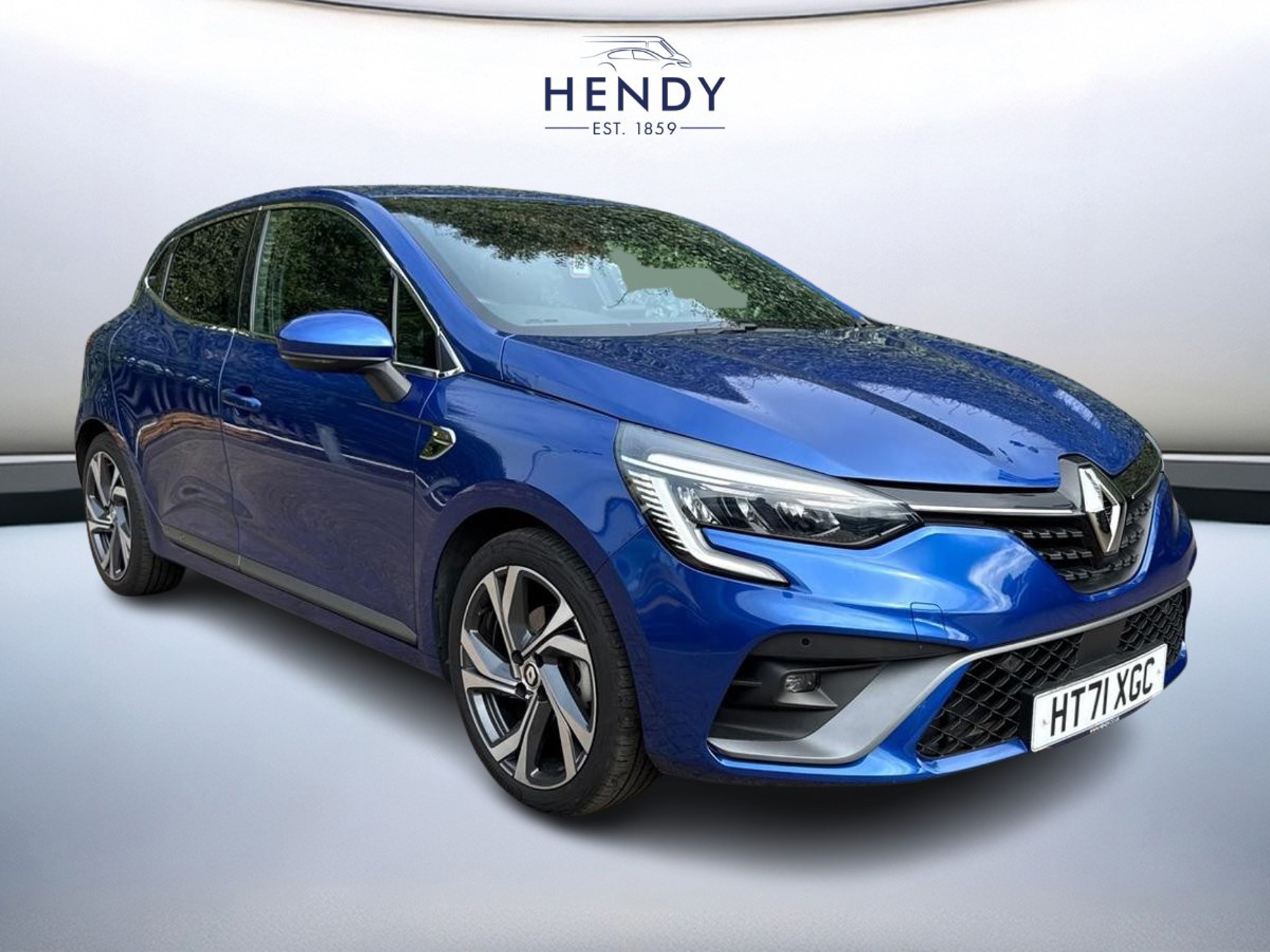 Main listing image - Renault Clio