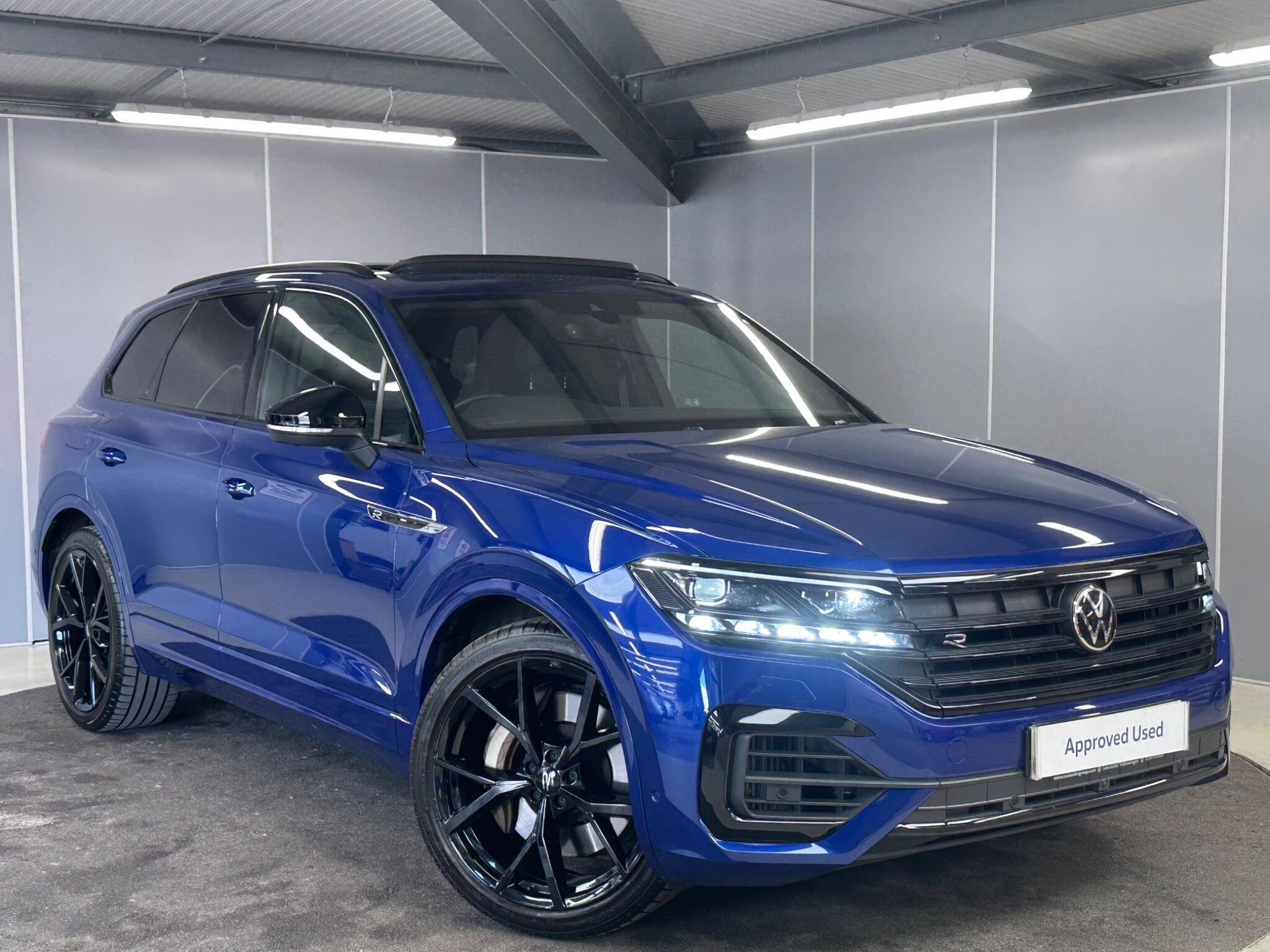 Main listing image - Volkswagen Touareg