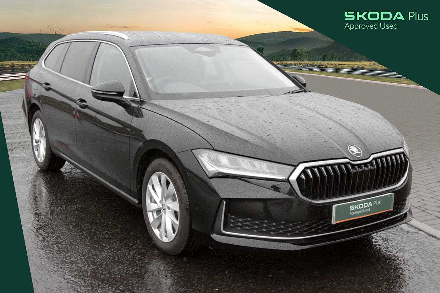 Main listing image - Skoda Superb Estate