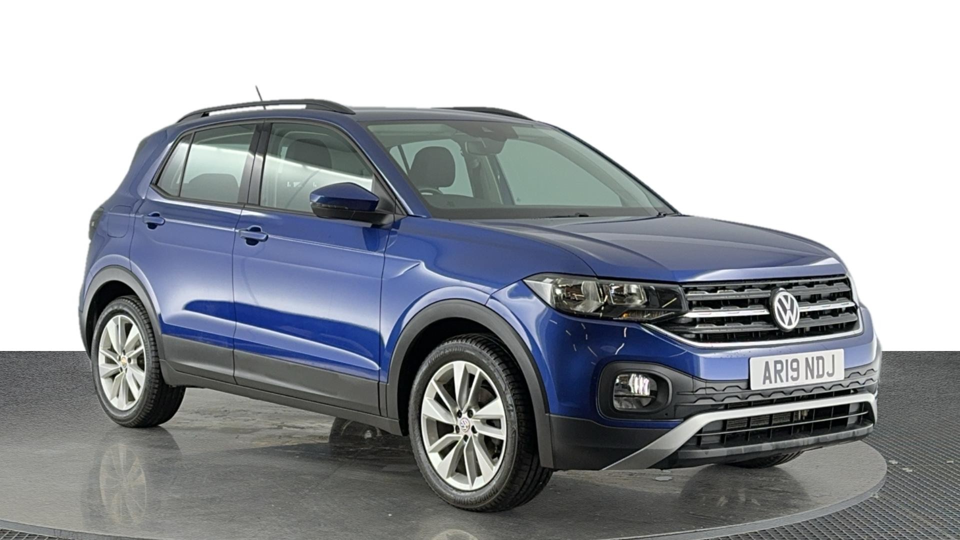 Main listing image - Volkswagen T-Cross