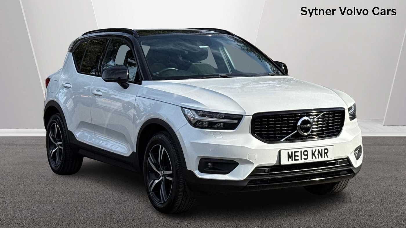 Main listing image - Volvo XC40