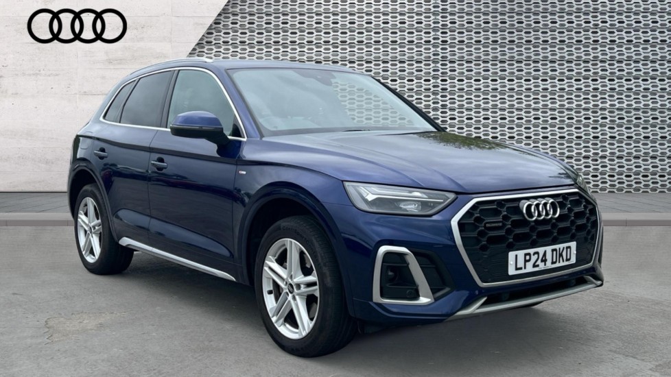 Main listing image - Audi Q5