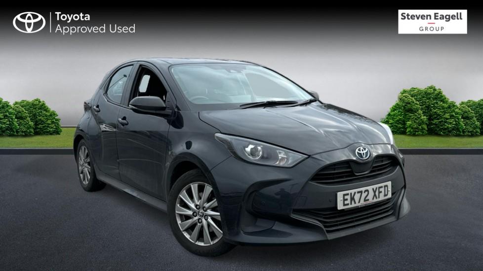 Main listing image - Toyota Yaris